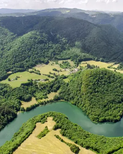 Ain